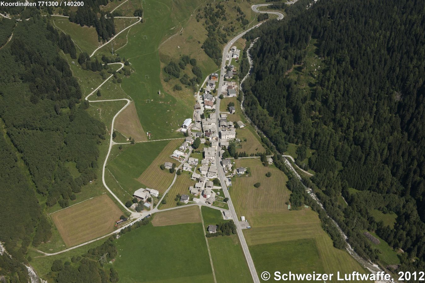 Casaccia, Zubringer nach 'Bosch dal Zardin' (links)